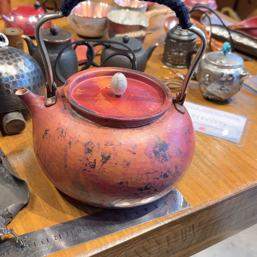 漠然大壶手工锻打工艺