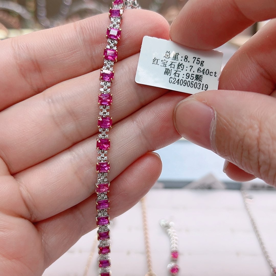 红宝石手链18K金镶嵌