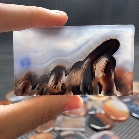 玛瑙/玉髓颈饰未镶嵌