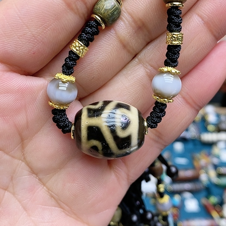 玛瑙/玉髓颈饰合金