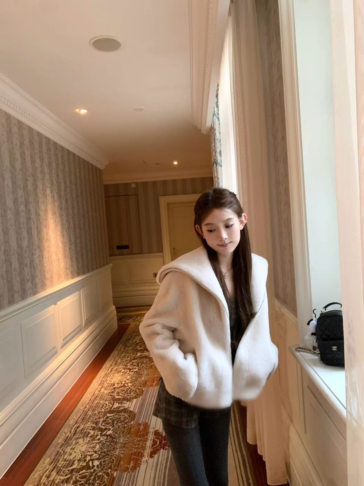 【首尔初雪】新款环保羊毛海军领氛围感冬季白色毛毛外套