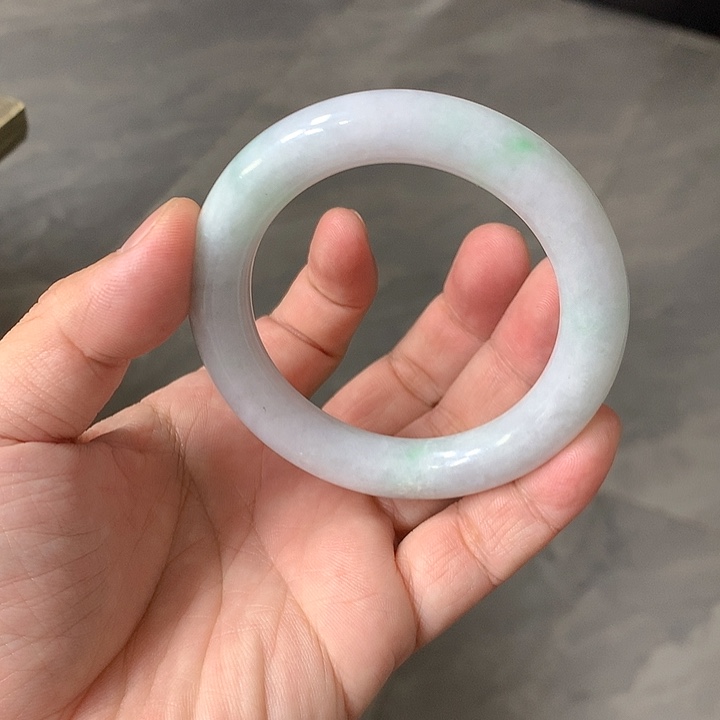 翡翠颈饰未镶嵌54.6圈