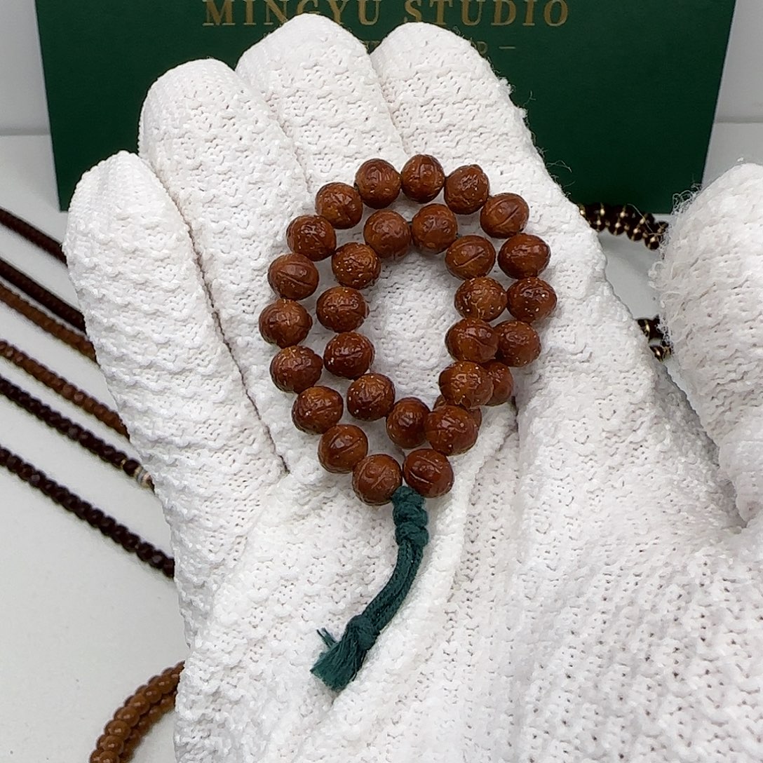 紫金鼠吊坠紫金鼠雕刻凤眼7.5mm