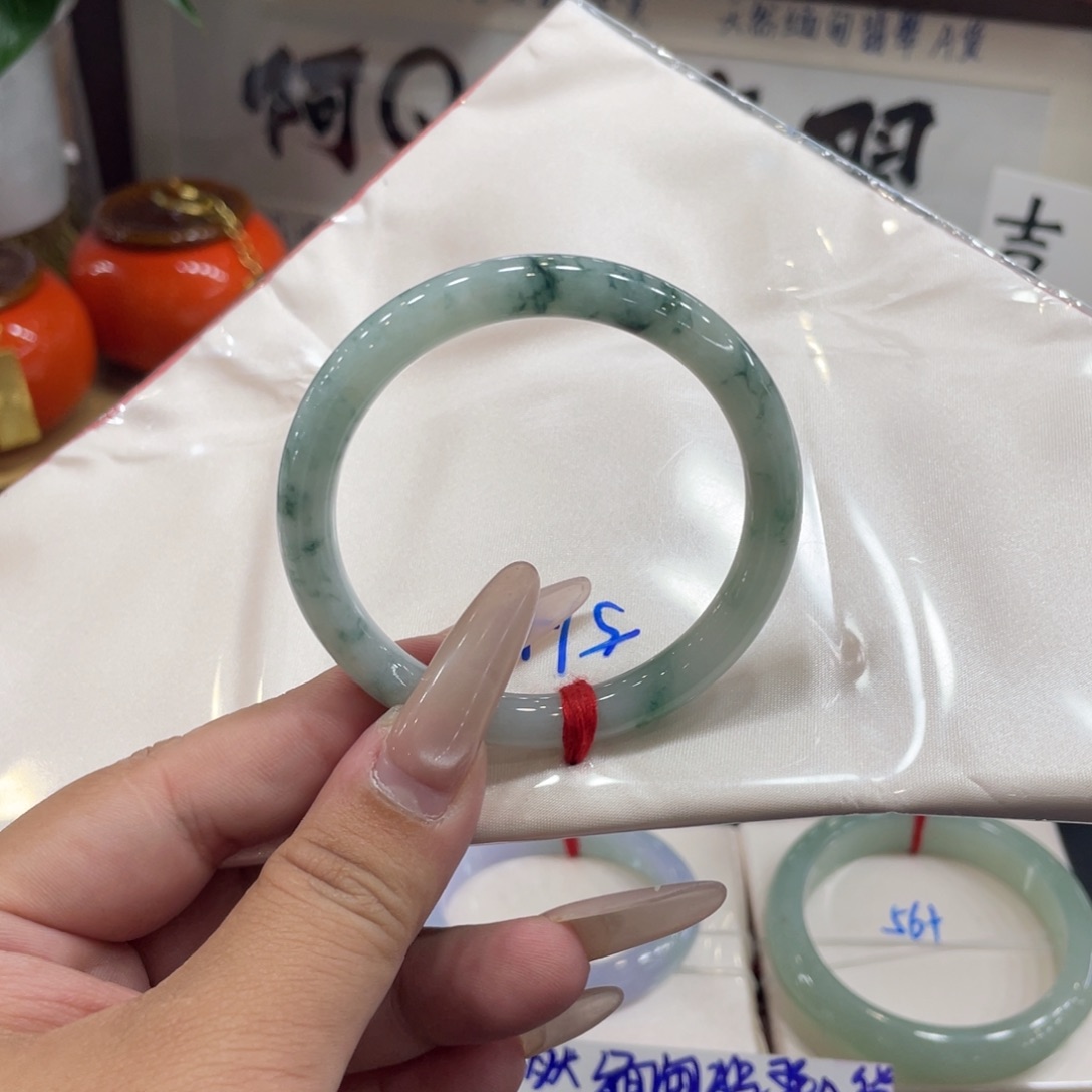 翡翠未镶嵌手镯天然缅甸翡翠18