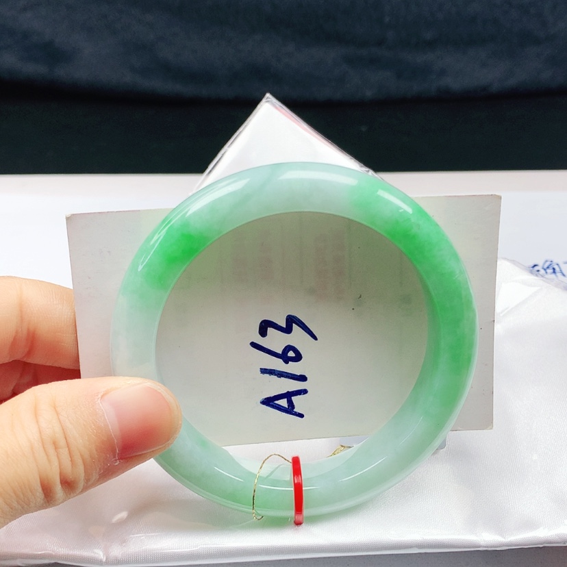 【闪购商品】翡翠手镯未镶嵌58➕圈口