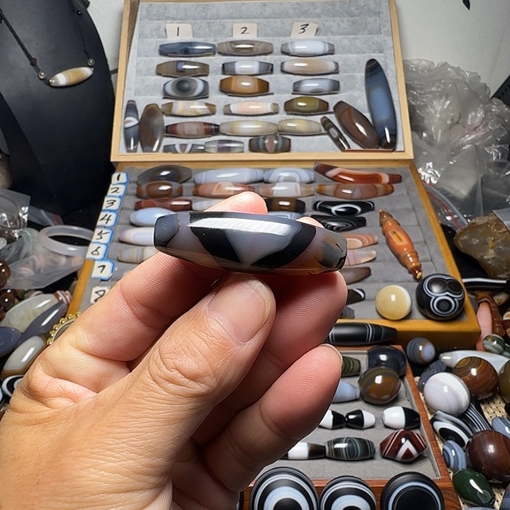 玛瑙/玉髓未镶嵌吊坠(不含链)