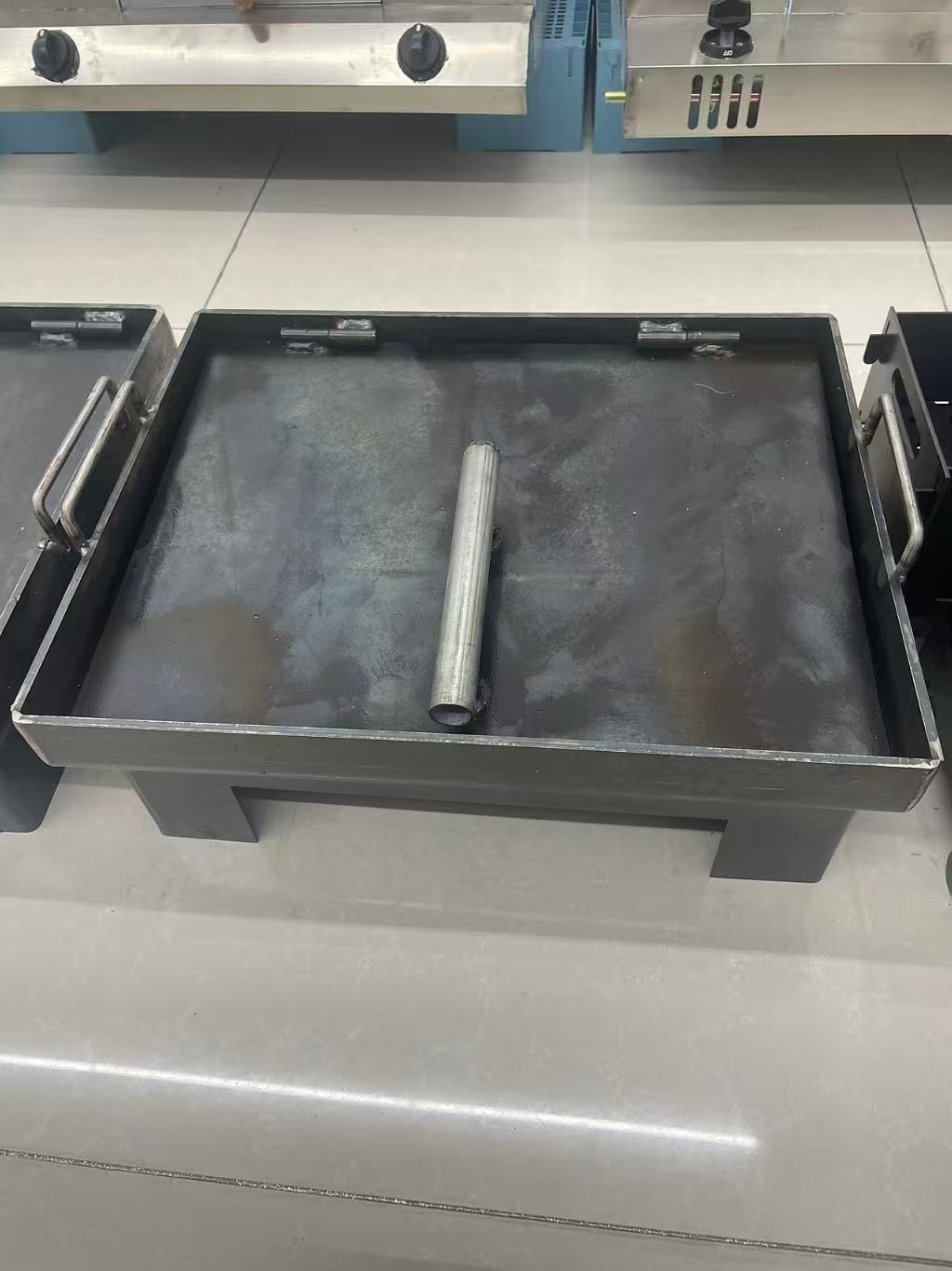 铁板鸡架炸锅铁板烧
