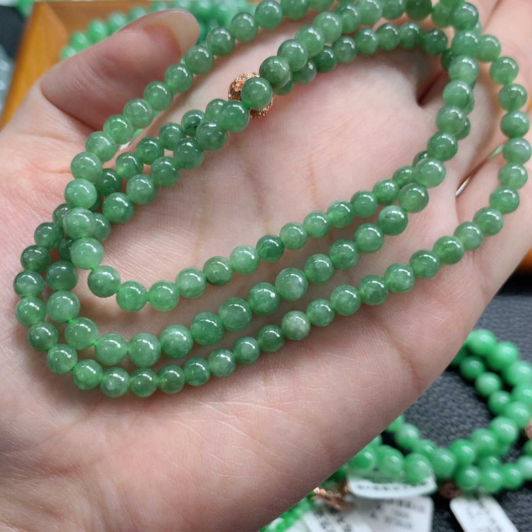 翡翠未镶嵌手链翡翠