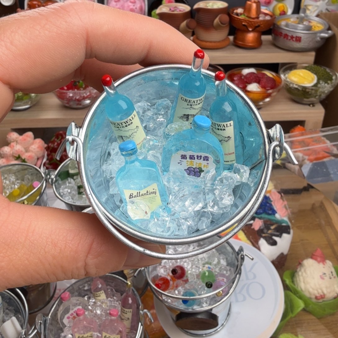 树脂食玩冰箱贴凭开箱视频售后