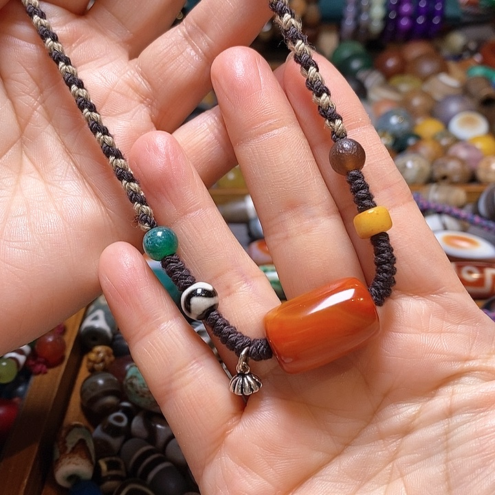 玛瑙/玉髓颈饰未镶嵌?****?