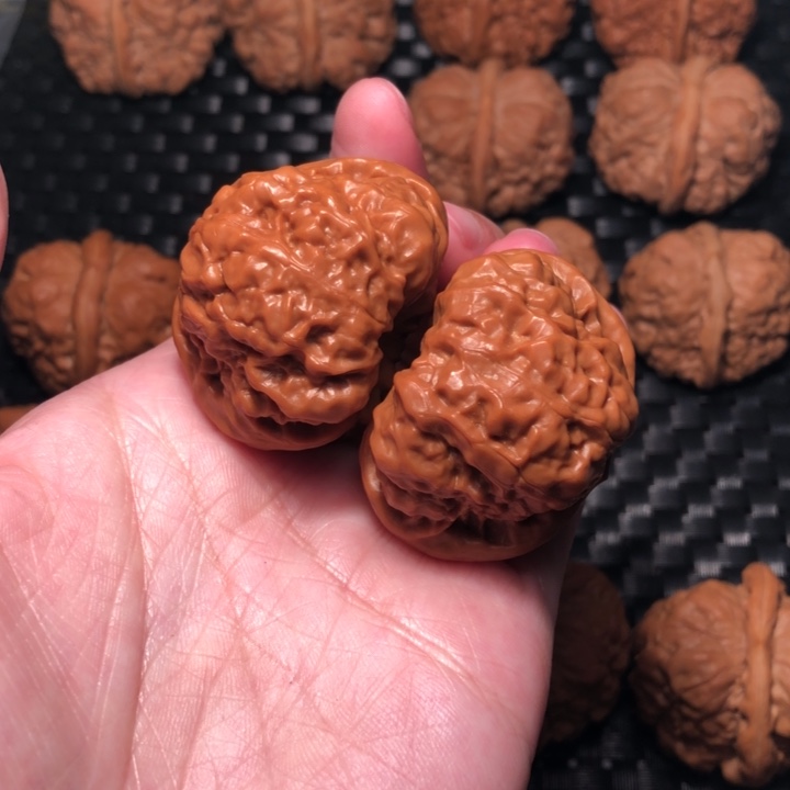 文玩核桃把件蛙饼