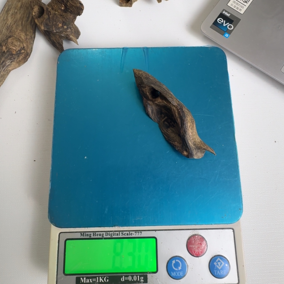 用***5沉香碎屑沉香沉香碎屑奇楠壳子