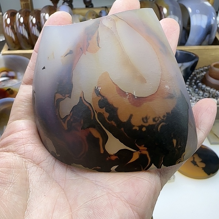 一***诺玛瑙/玉髓未镶嵌颈饰