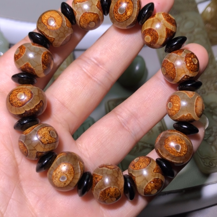 玛瑙/玉髓手串未镶嵌