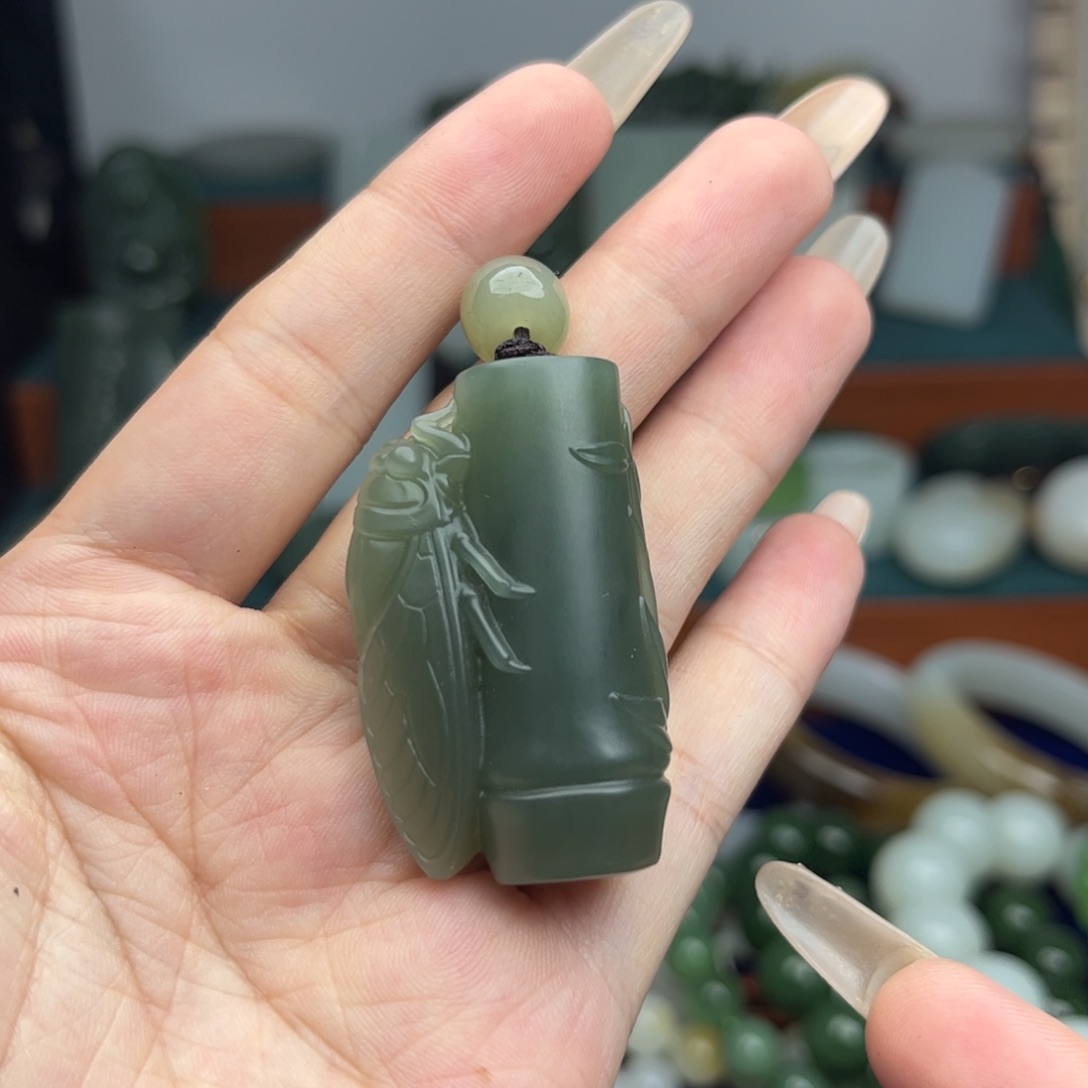 颈饰未镶嵌和田玉