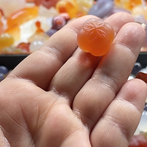 未镶嵌颈饰玛瑙/玉髓琰*