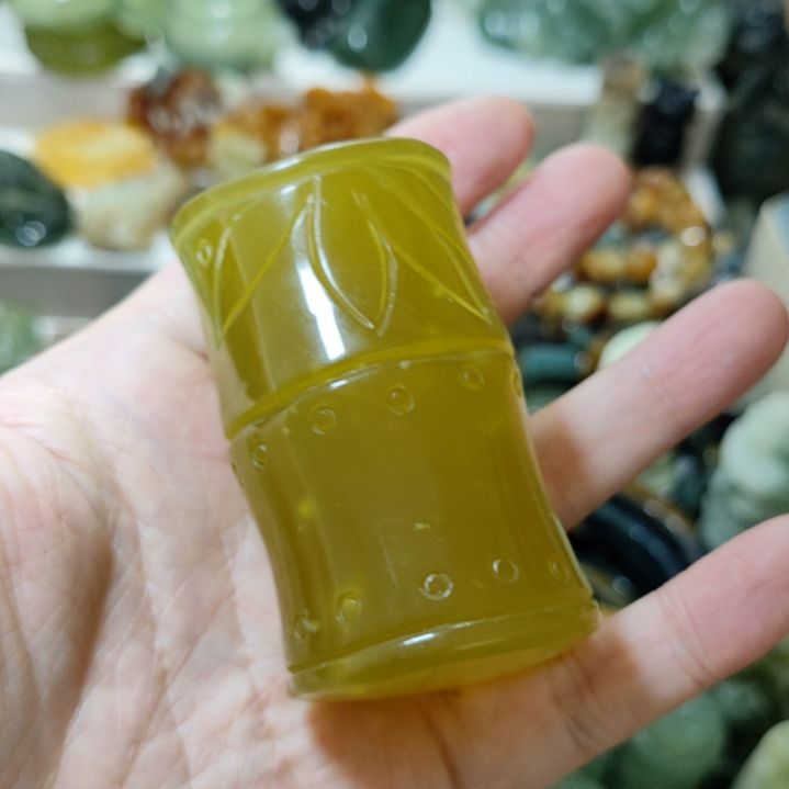未镶嵌岫玉手把件款式