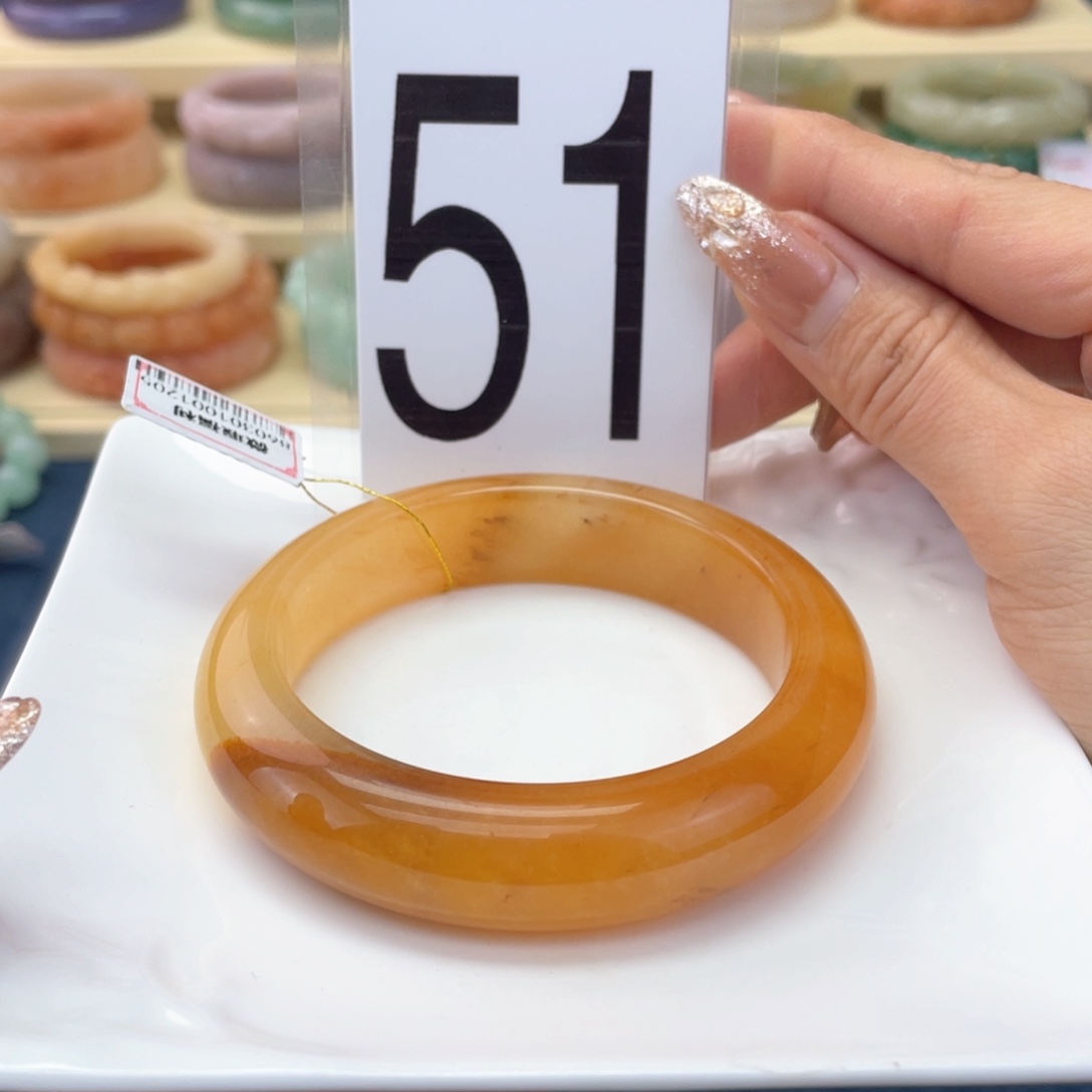 石英质玉未镶嵌手镯