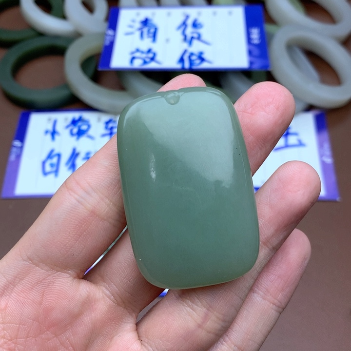 和田玉珠宝半成品未镶嵌