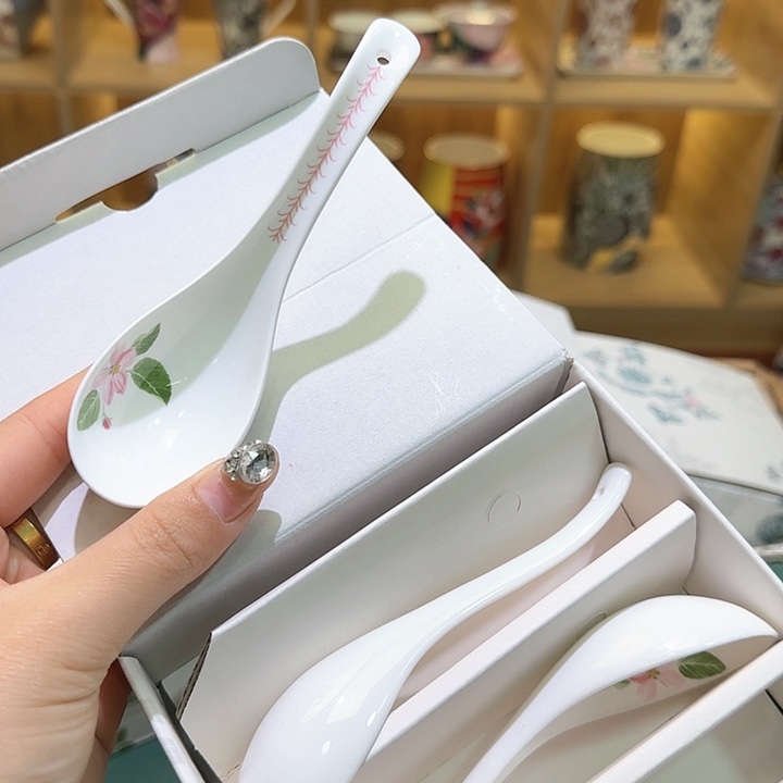 骨瓷实付满10包邮哈