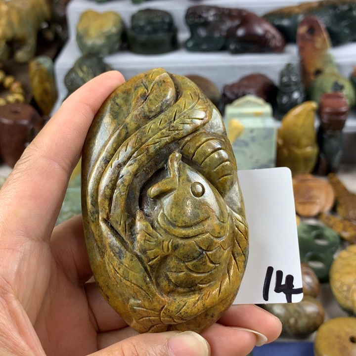 岫岩河磨玉（透闪石质玉）未镶嵌珠宝奇石