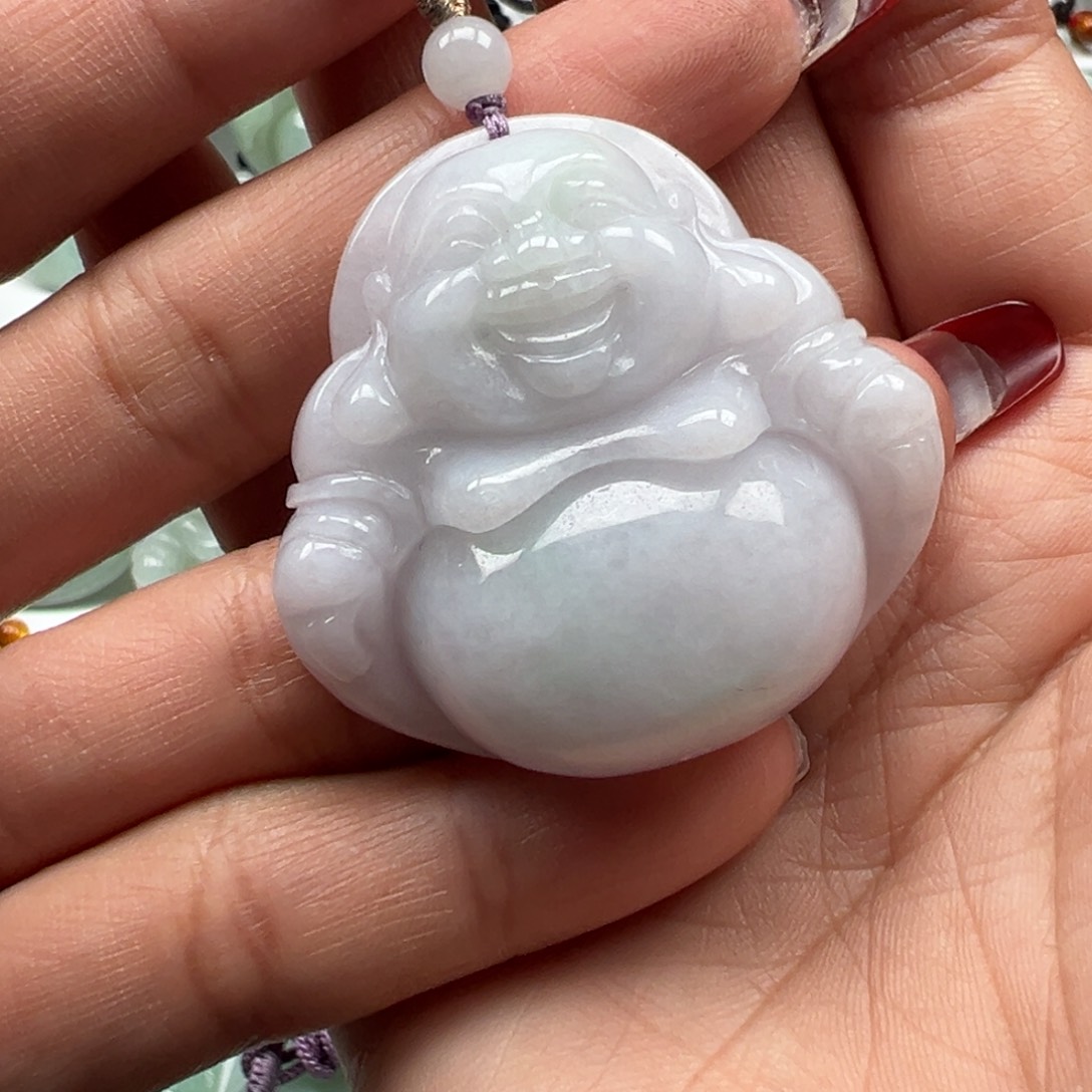 翡翠颈饰未镶嵌42×43.8×12.7