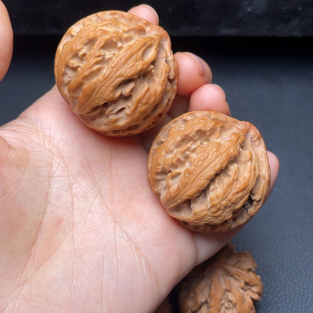 秦岭山脉文玩核桃