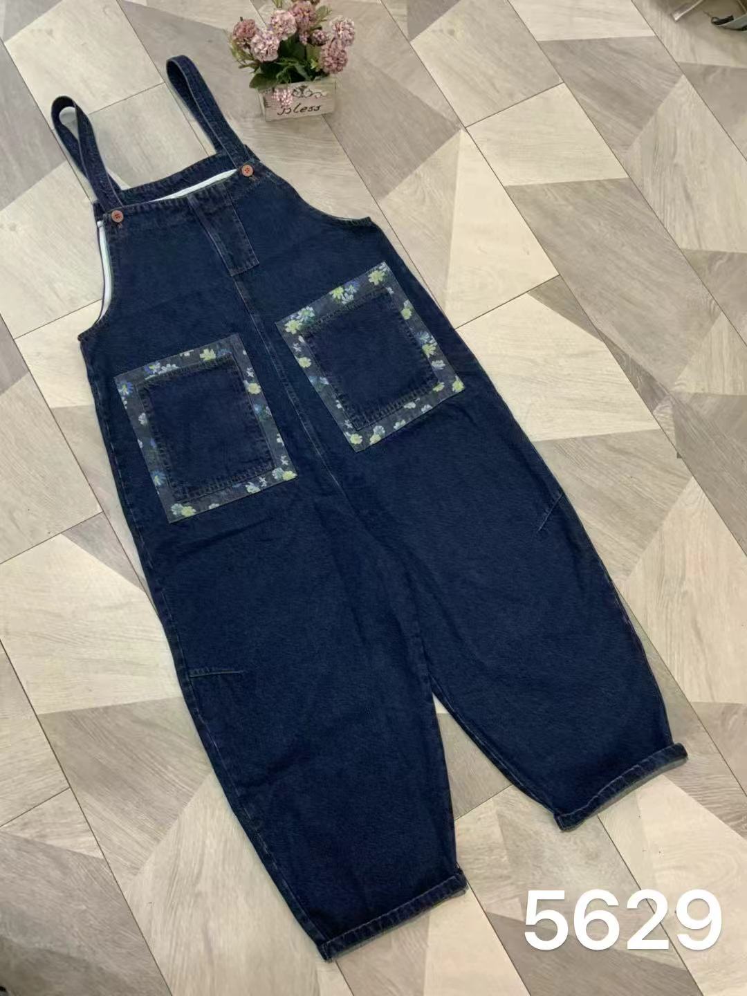 呱唧【85629】春款复古文艺牛仔拼口袋休闲宽松哈伦背带裤