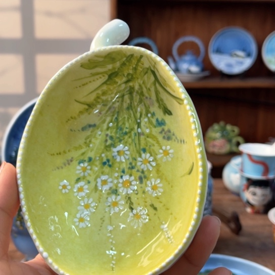 罐景德镇釉下手绘陶瓷