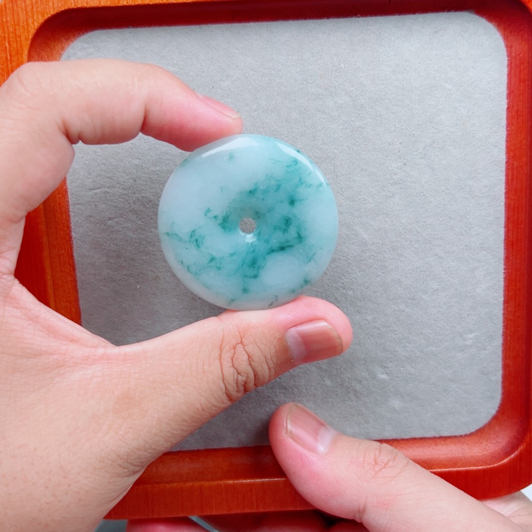 翡翠未镶嵌吊坠(不含链)翡翠