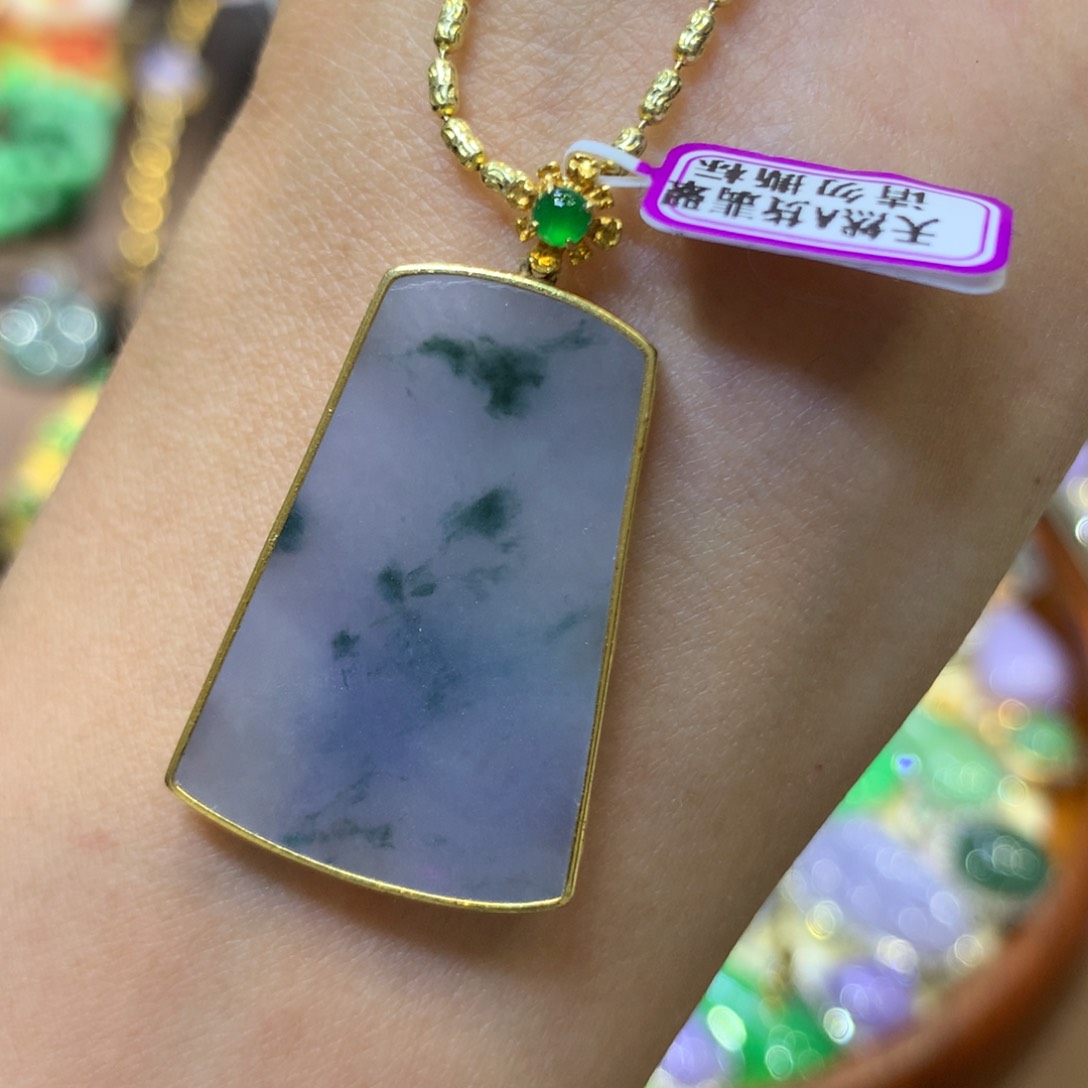 【闪购商品】翡翠18K金镶嵌颈饰翡翠