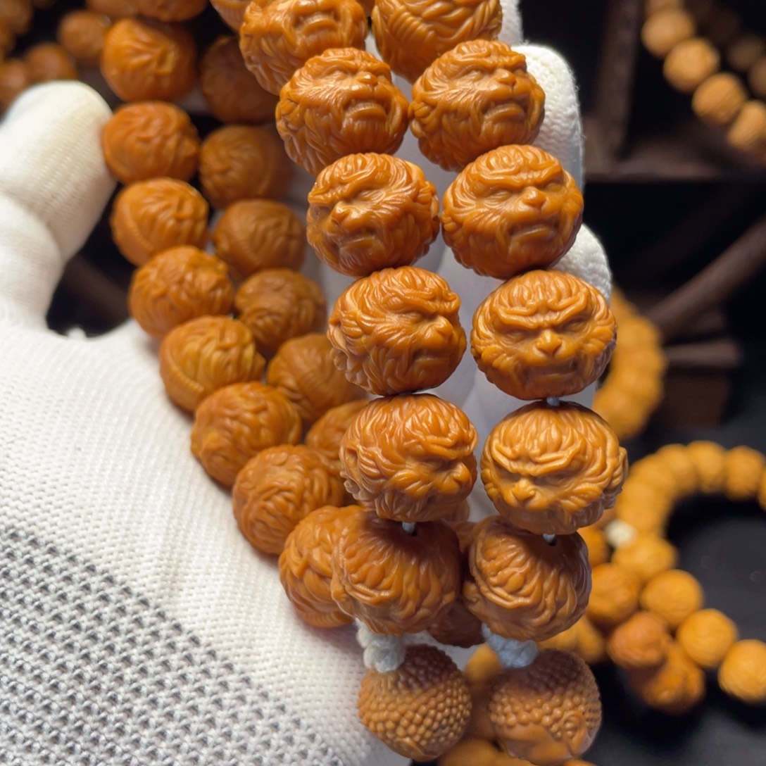 到****猴头核桃吊坠猴头