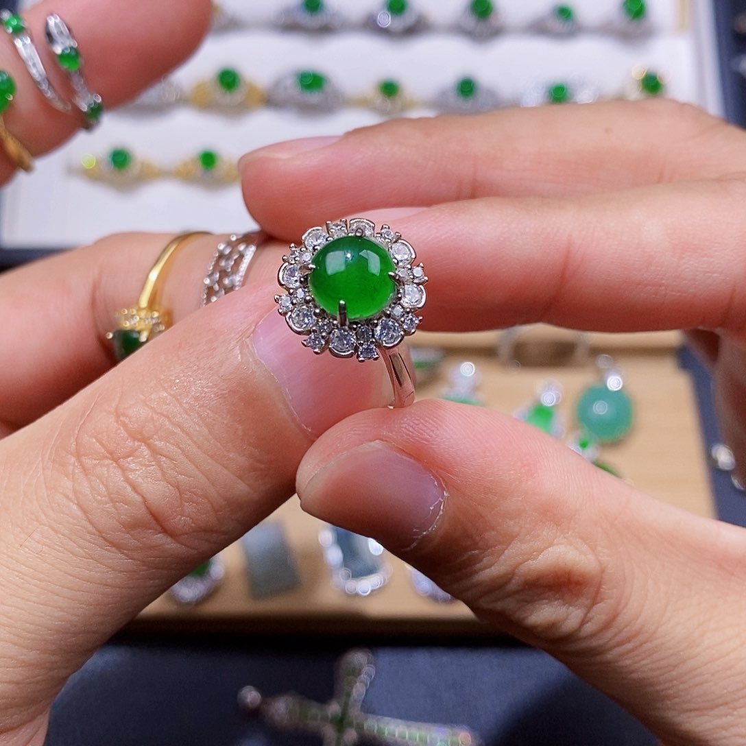 银S925镶嵌戒指翡翠戒指