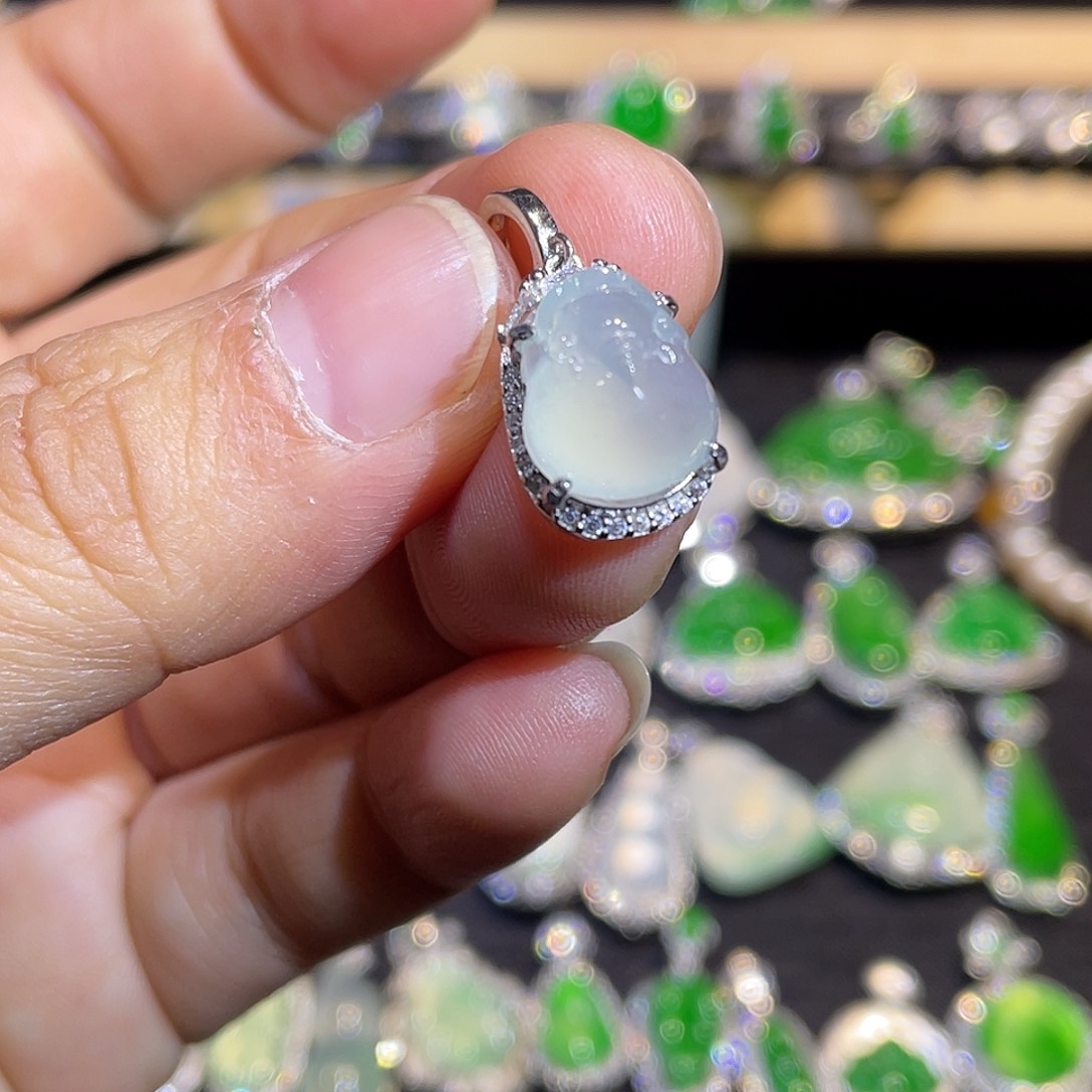 翡翠银S925镶嵌吊坠(不含链)