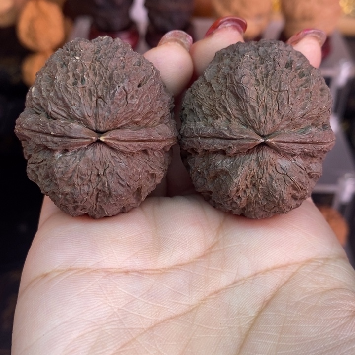 文玩核桃吊坠21麒麟狮子头绣球