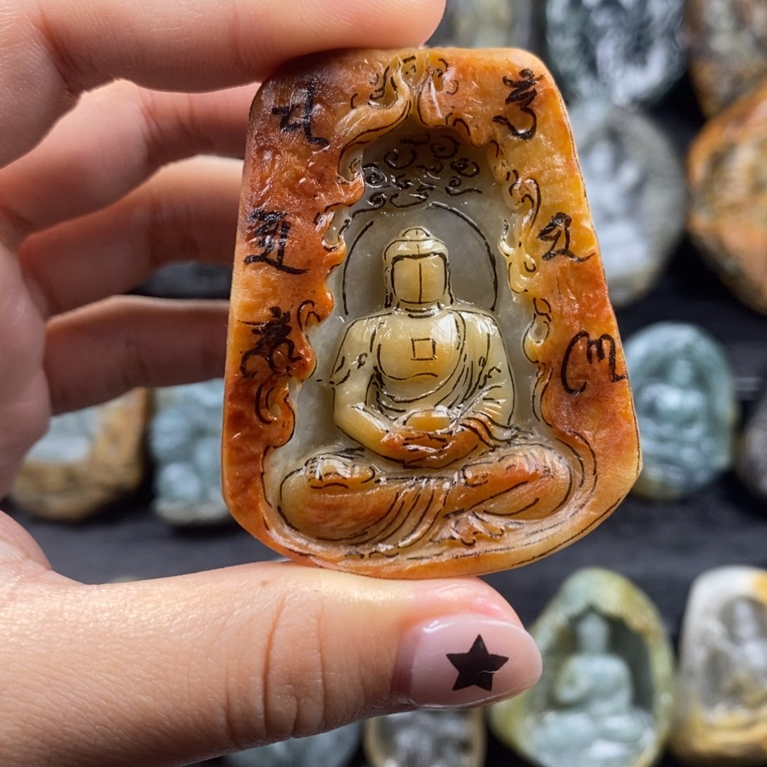 定制翡翠未镶嵌佛