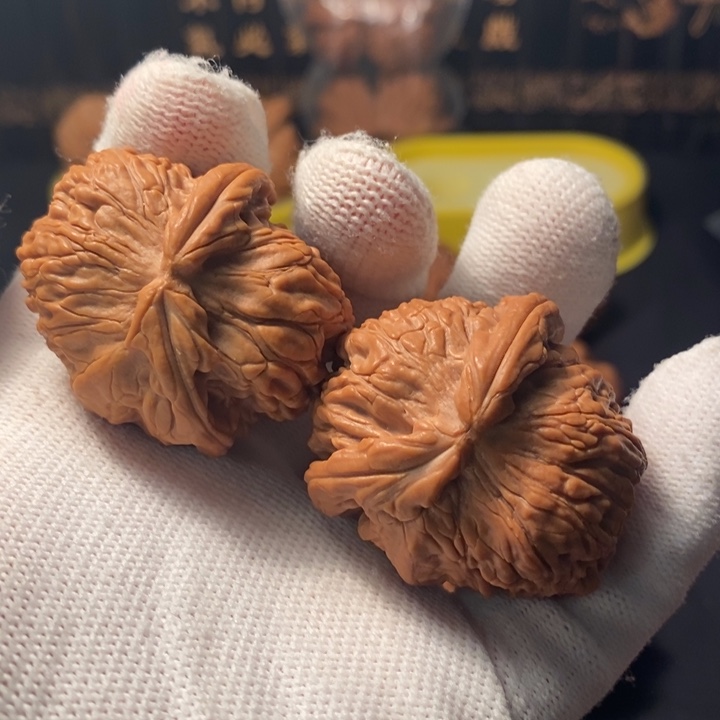 文玩核桃吊坠40招财耳