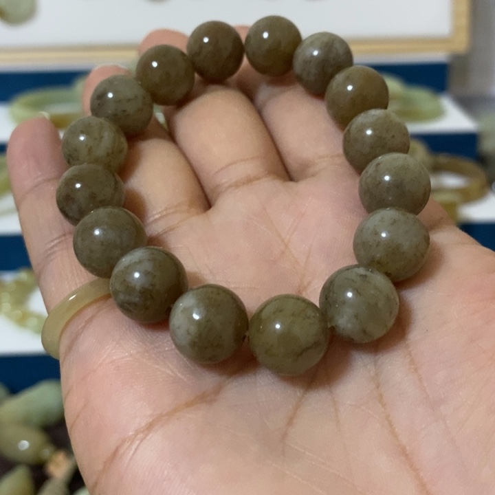 和田玉手链未镶嵌