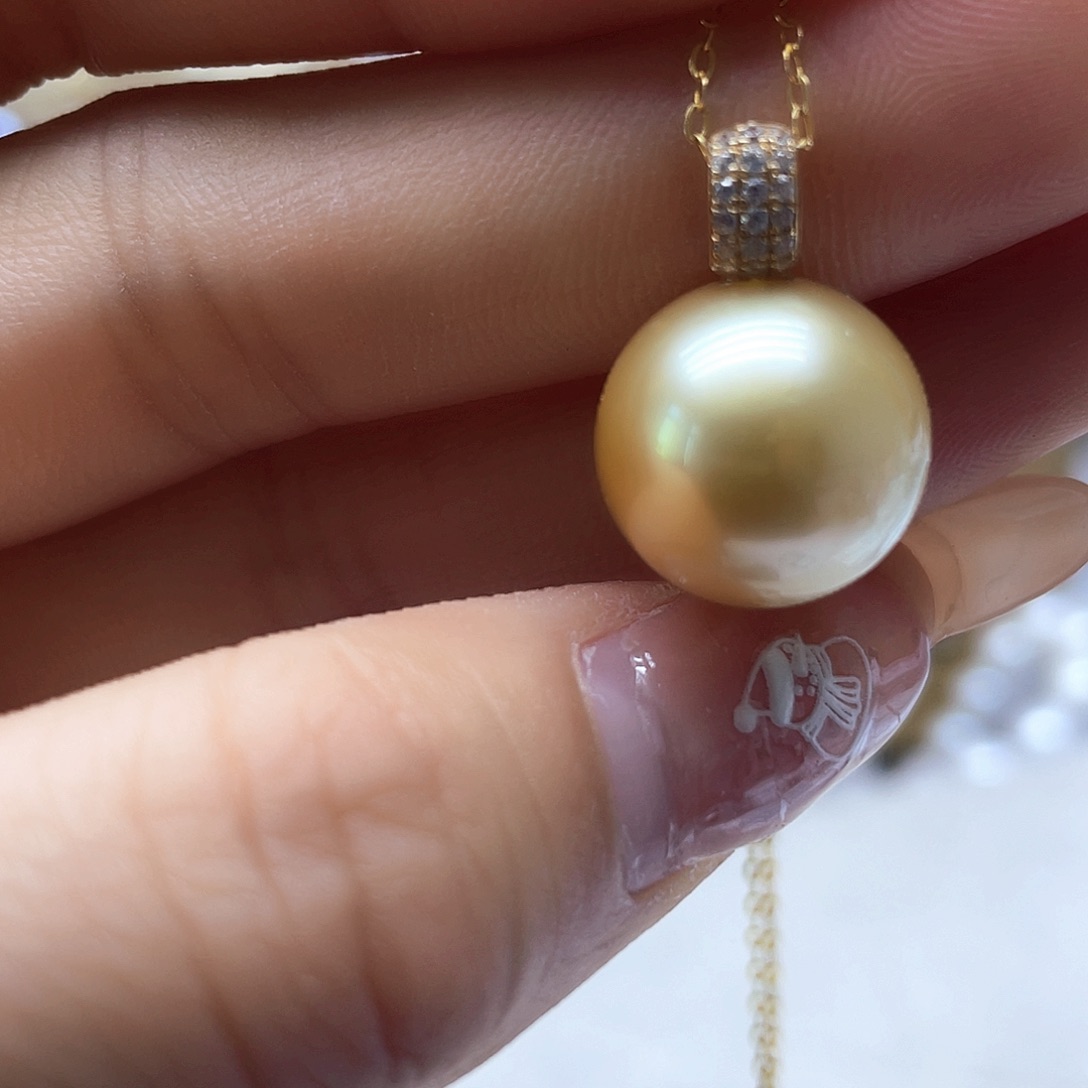 海水珍珠颈饰18K金镶嵌