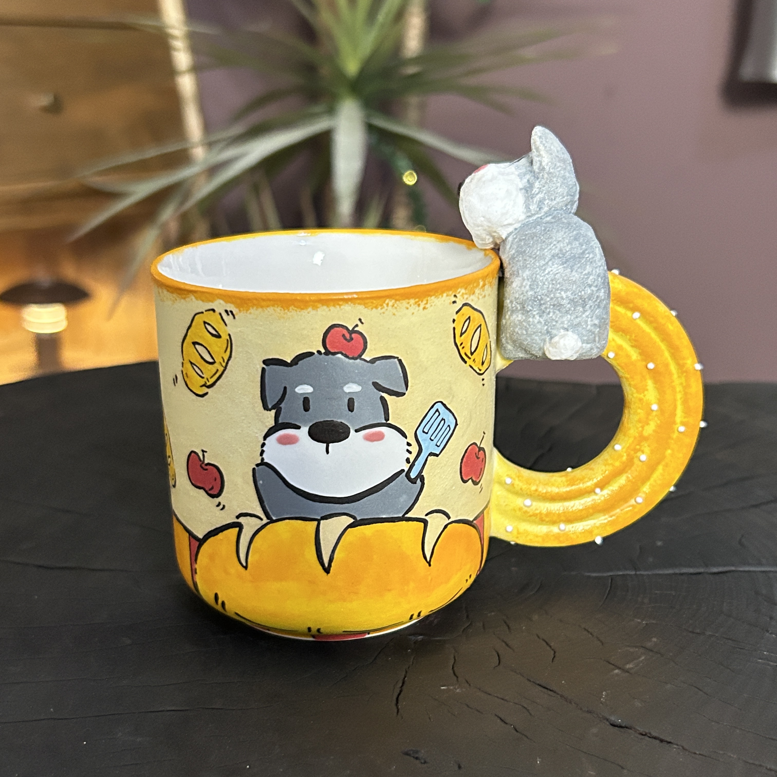 编号160黄色雪纳瑞咖啡杯