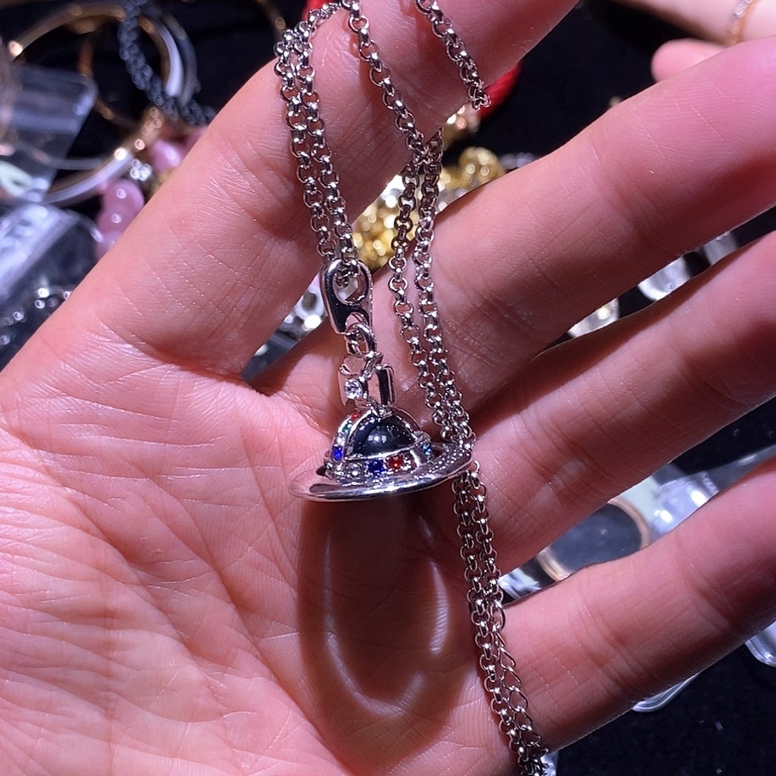 瓷片Tuiigfghjjjjhggghhhhhh