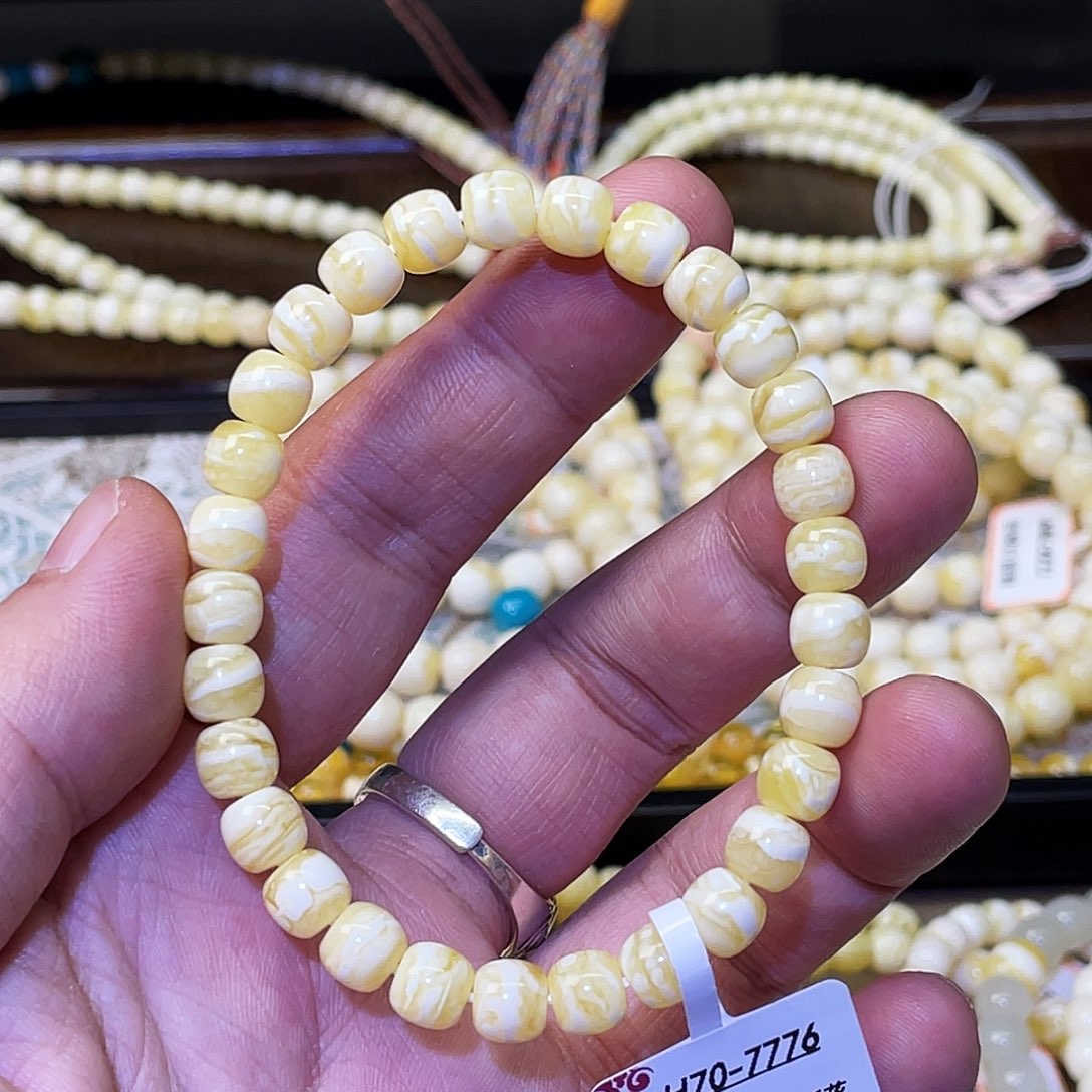 情***.蜜蜡未镶嵌手串7mmmmmmm