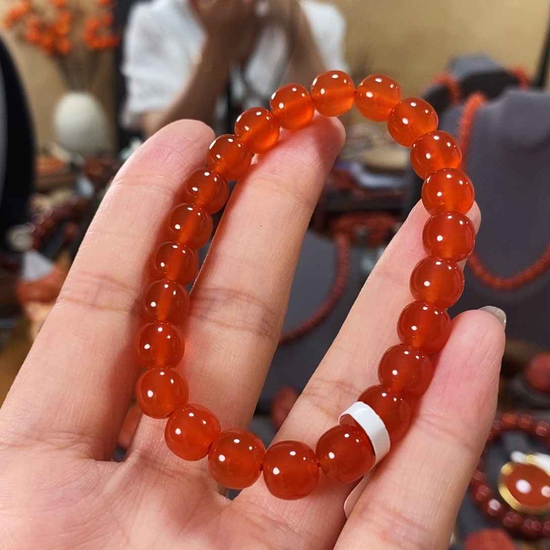 南红玛瑙单圈8m m未镶嵌柳*