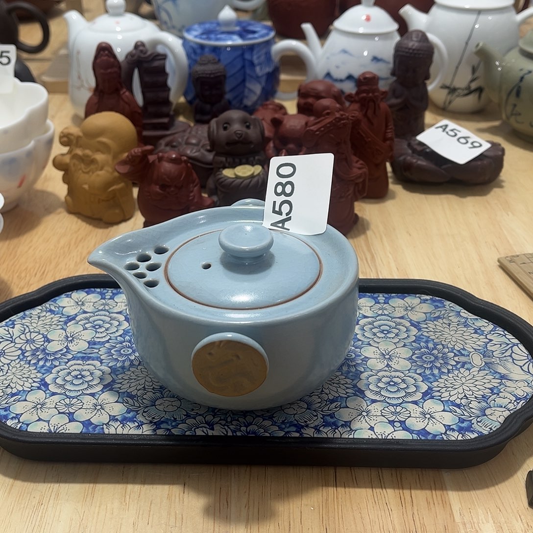 默认微瑕瓷器、茶具、壶、摆件，介意勿拍 