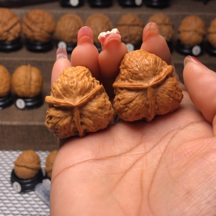 橄榄核吊坠14花开富贵