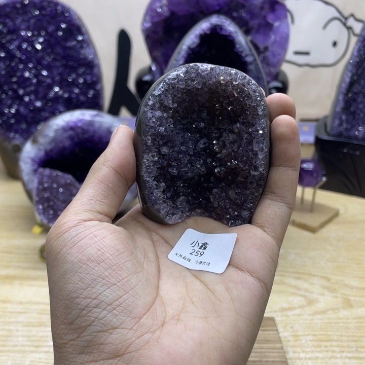 未镶嵌大型摆件（非配饰）紫晶