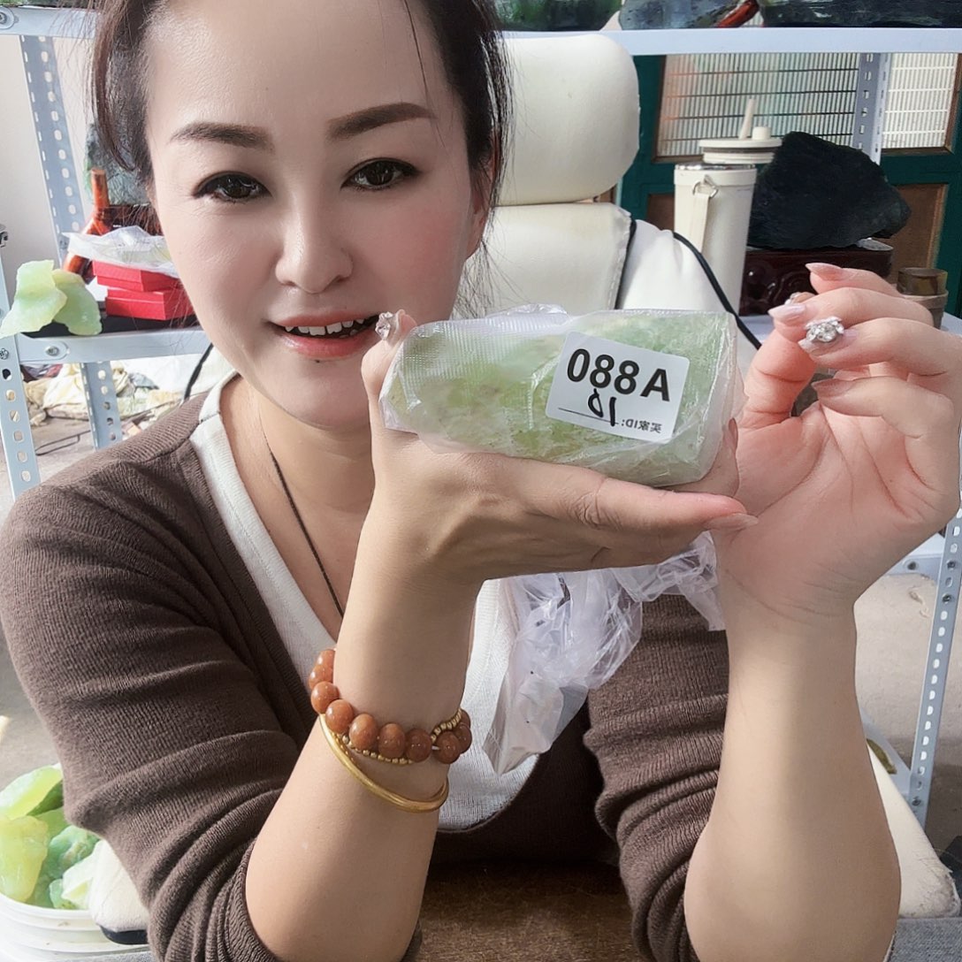 玉天然岫玉手工雕刻