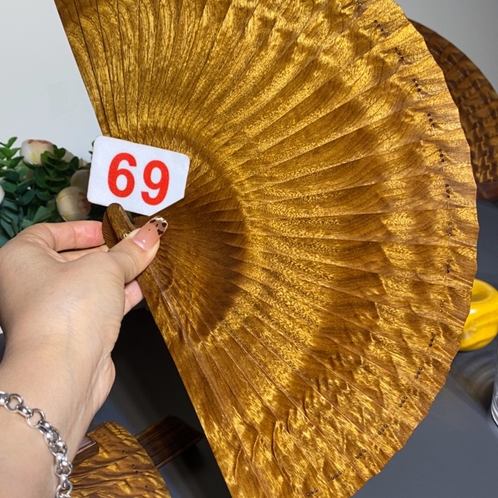 金丝楠刘*田金丝楠木扇子