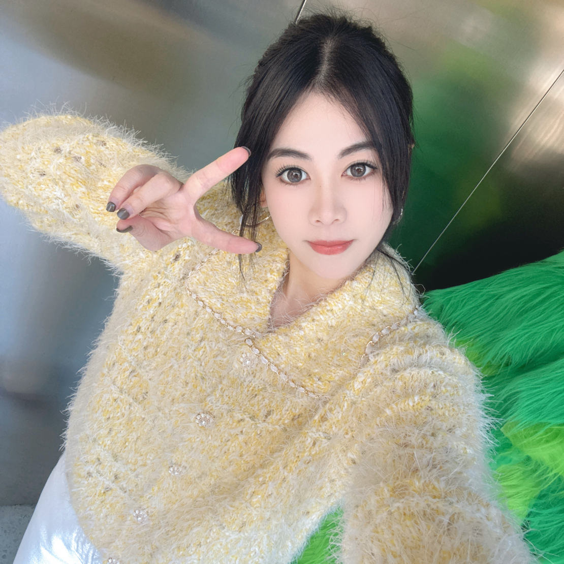 ATANI黄色小香针织衫