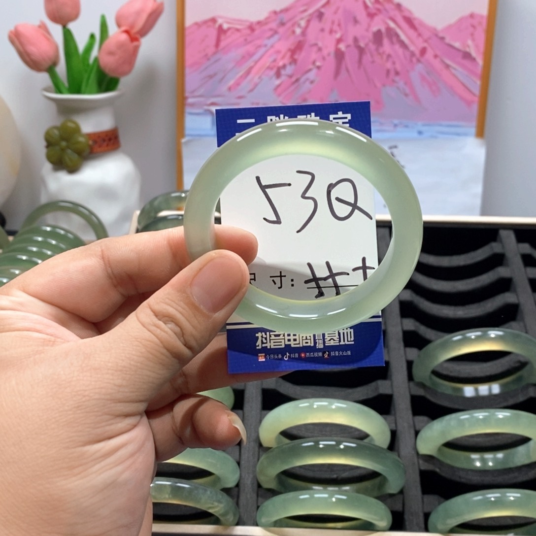 未镶嵌岫玉手镯手镯